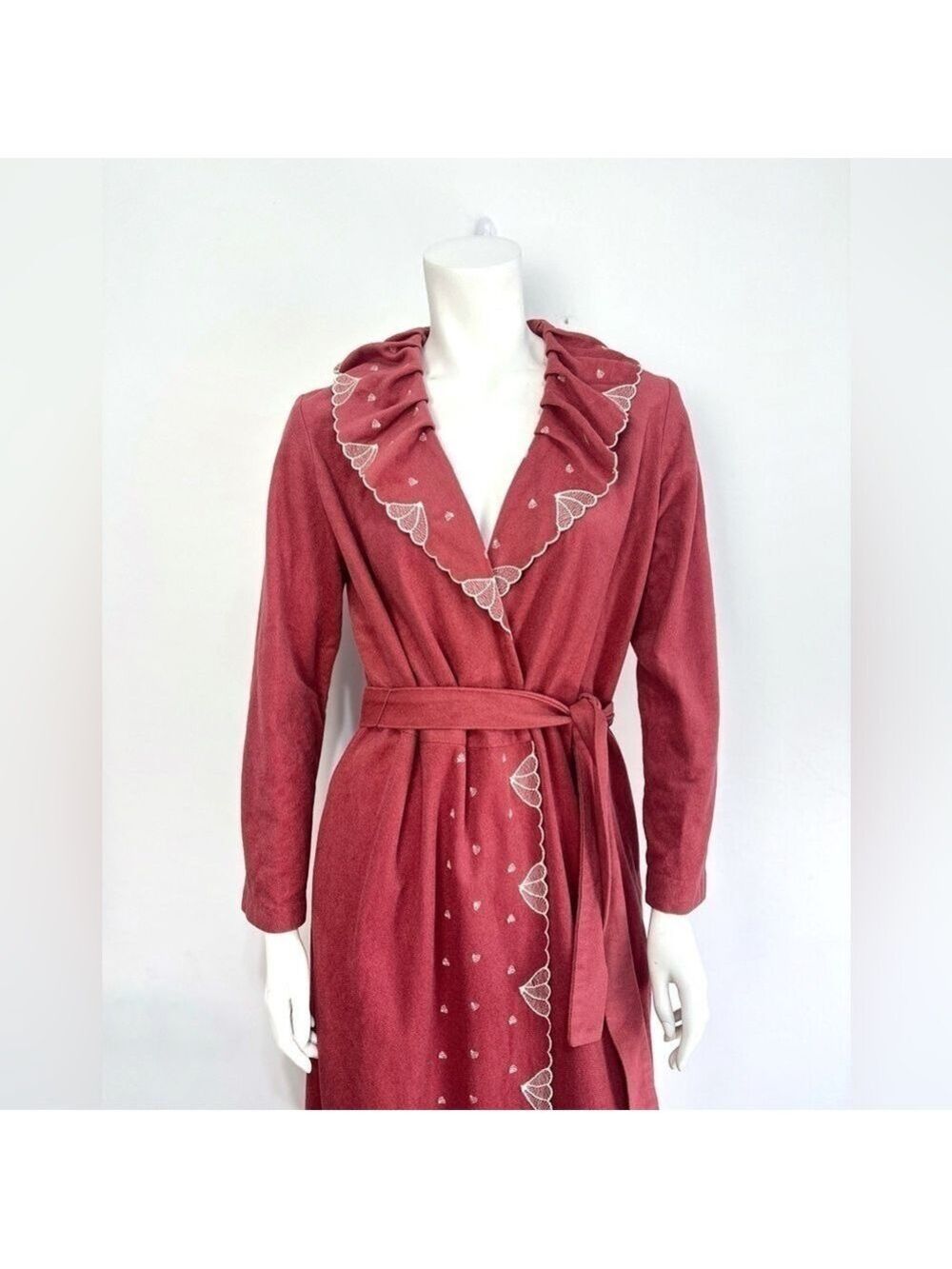 Vintage Diamond Tea Gown 70’s Embroidered Robe Sz Medium - Picture 3 of 15